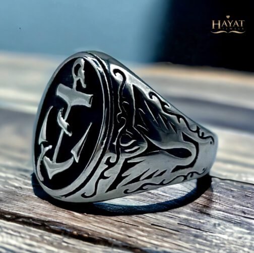 Lucas Ring